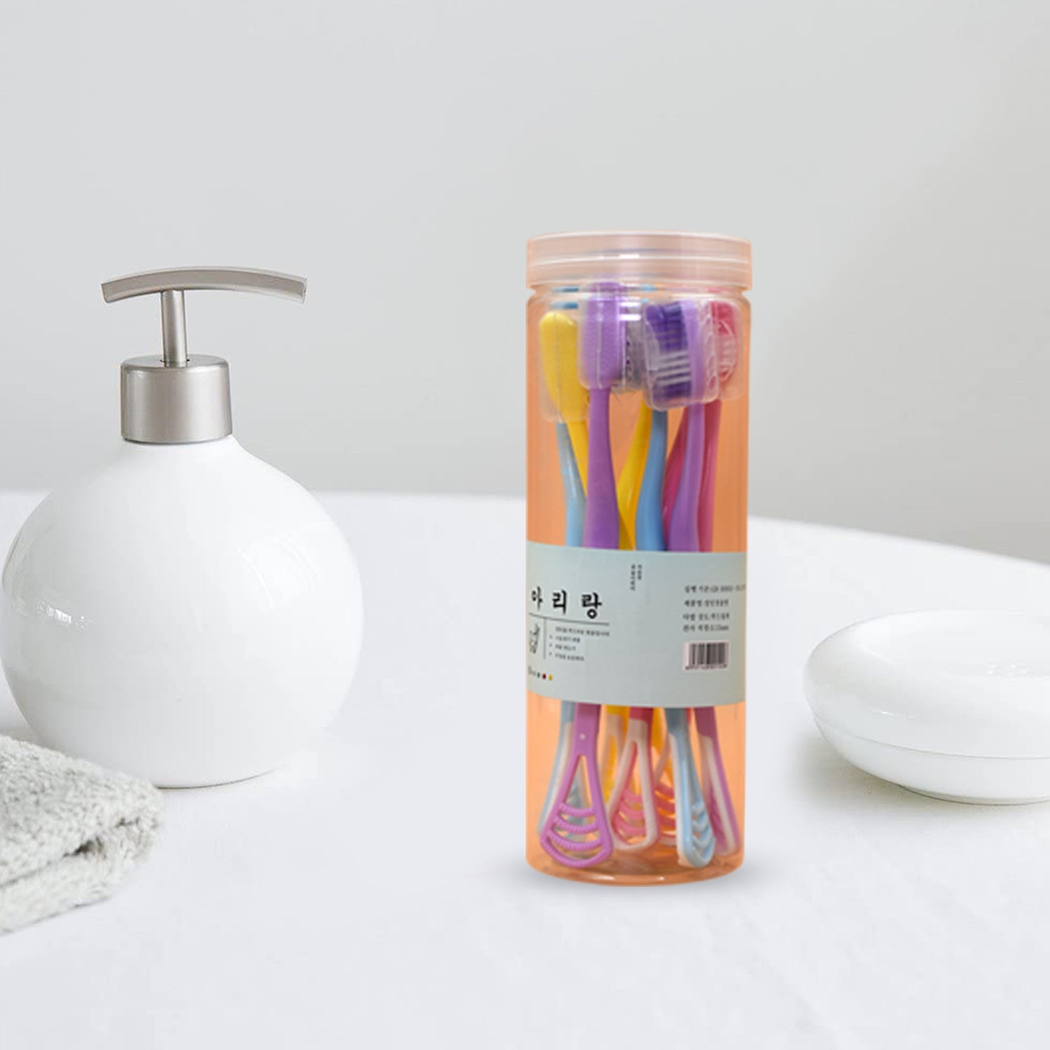 6150 8 Pc 2 in 1 Toothbrush Case widely used in all types of bathroom places for holding and storing toothbrushes and toothpastes of all types of family members etc. DeoDap 6150 8 Pc 2 in 1 Toothbrush Case widely used in all types of bathroom places for holding and storing toothbrushes and toothpastes of all types of family members etc. DeoDap